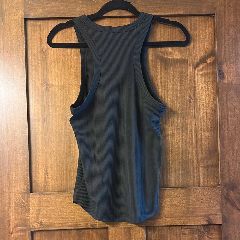 RLX Ralph Lauren Ribbed Black Tee - Picture 3 of 4
